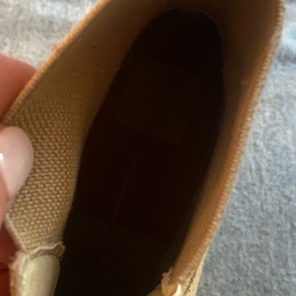 MIA Lug Sole Suede Tan Ankle Boots - Picture 6 of 7